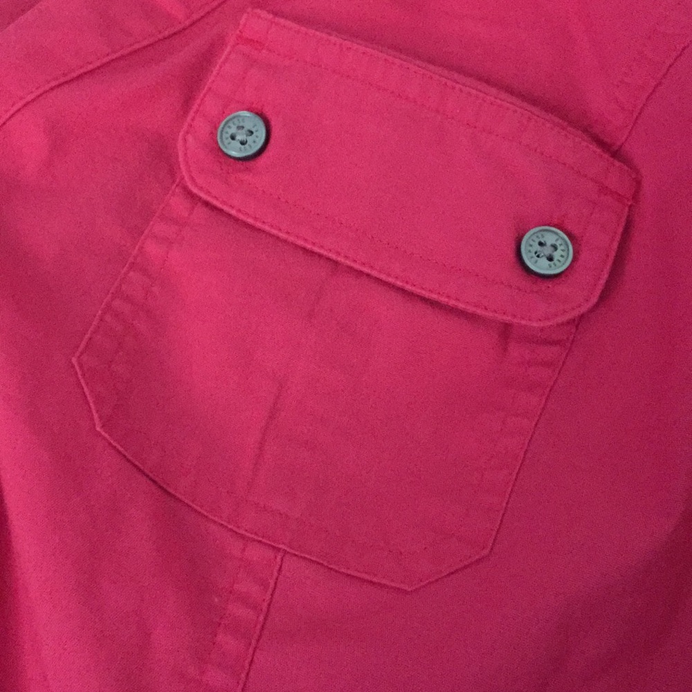 Express Raspberry Button Up - Picture 3 of 5